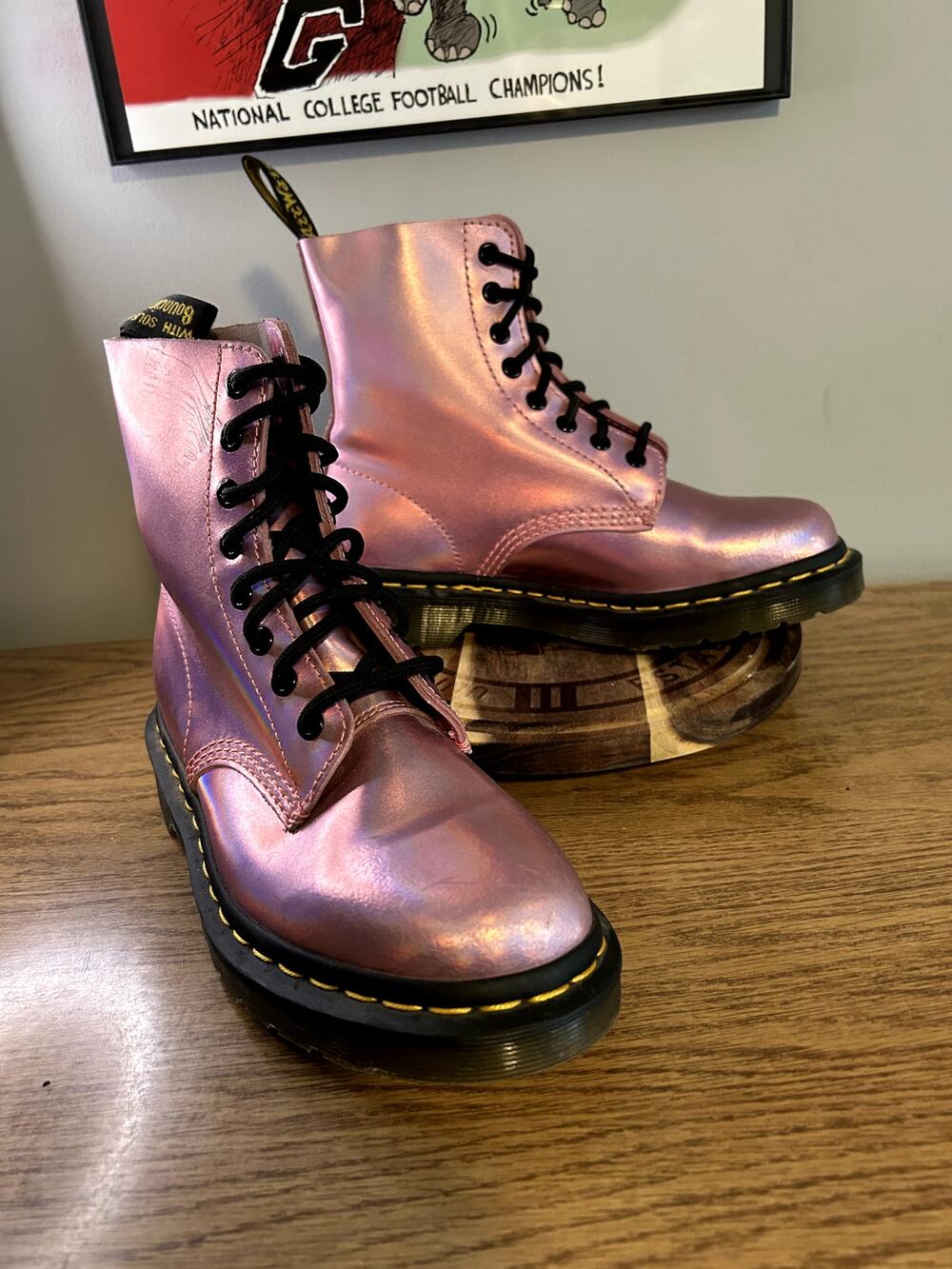 Dr Martens Barbie Metallic Pink Pascal RS Size 7/EU 38